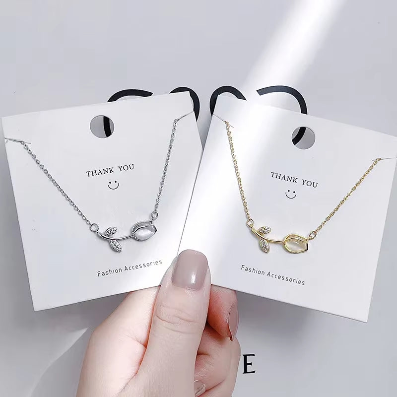 Bloomé™ Elegant Tulip Titanium Necklace – Timeless Grace in Every Petal